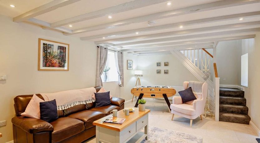 Photo of 1 Bed in Llanfairtalhaiarn