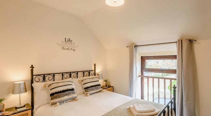 Photo of 2 Bed in Newton-on-Rawcliffe