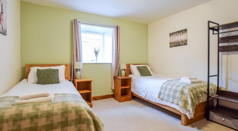 Photo of 3 Bed in Newton-on-Rawcliffe