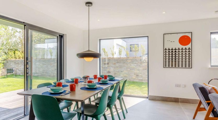 Photo of 4 Bed in Bude