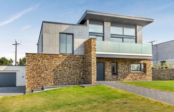 in Widemouth Bay (88965) Holiday Cottage
