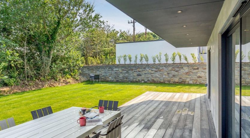 Photo of 4 Bed in Widemouth Bay