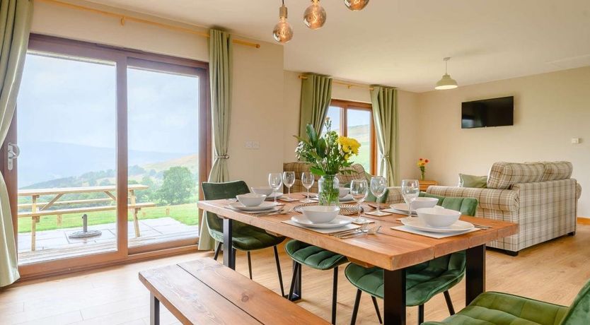 Photo of 2 Bed in Doldowlod