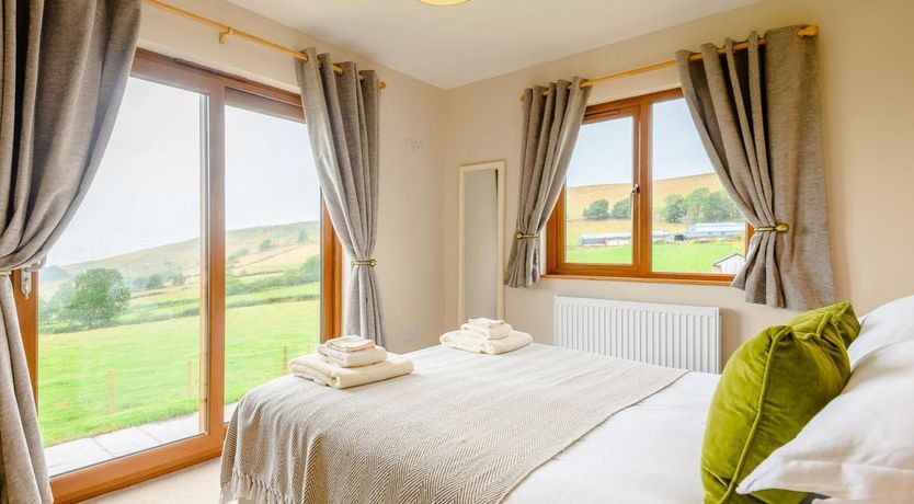 Photo of 2 Bed in Doldowlod