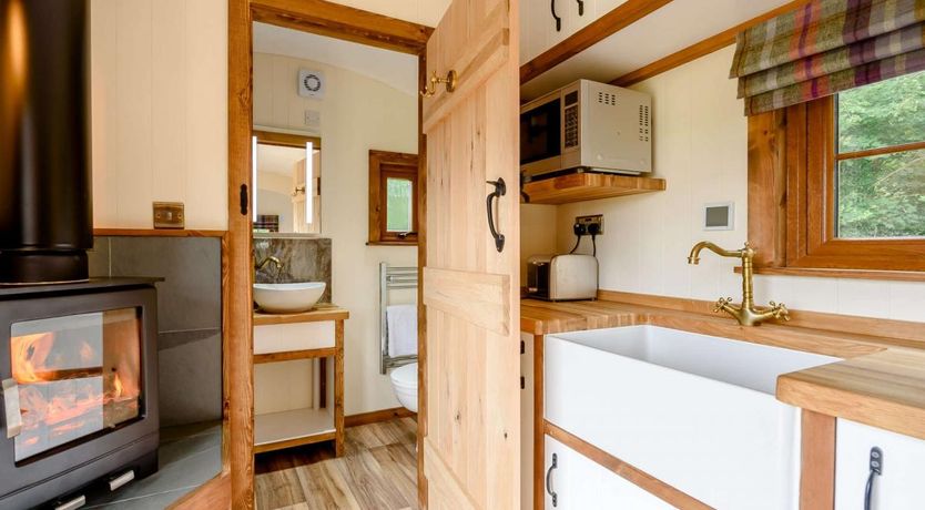 Photo of 1 Bed in Lamphey