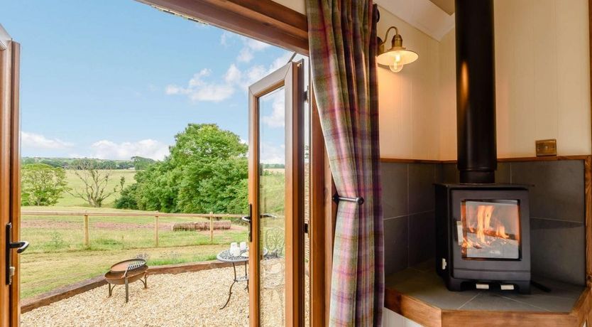 Photo of 1 Bed in Lamphey