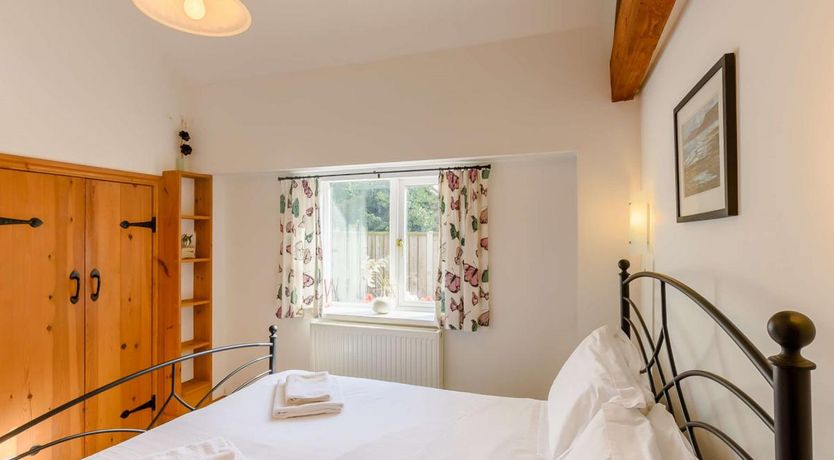 Photo of 3 Bed in Newton-on-Rawcliffe