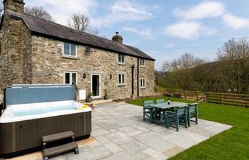 Barn in North Wales Holiday Cottage