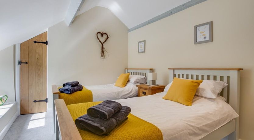 Photo of 2 Bed in Abergele