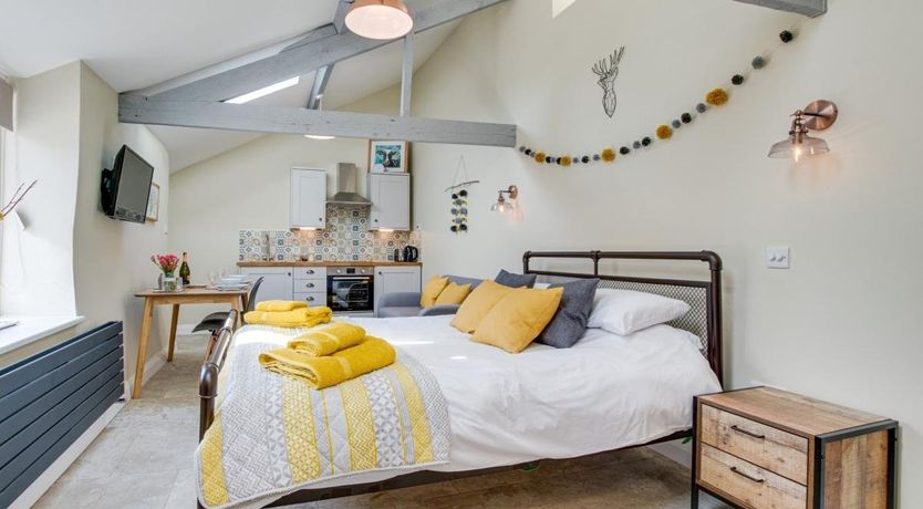 Photo of 1 Bed in Llanfairtalhaiarn