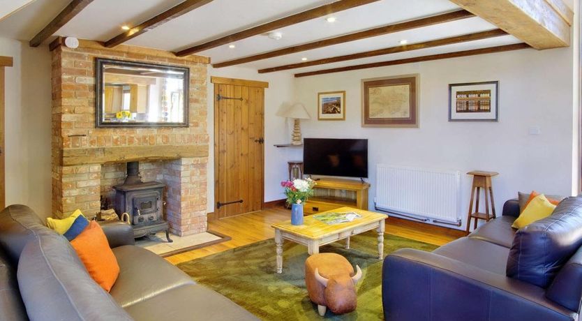 Photo of 4 Bed in Porchfield