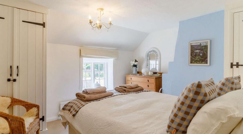 Photo of 2 Bed in North Creake