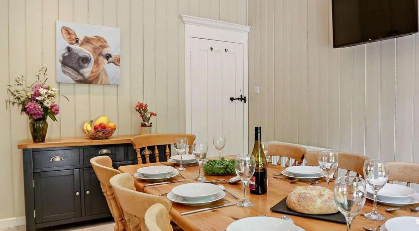 Photo of 4 Bed in Llanfairtalhaiarn