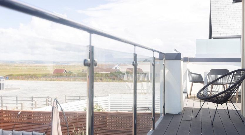 Photo of 4 Bed in Westward Ho