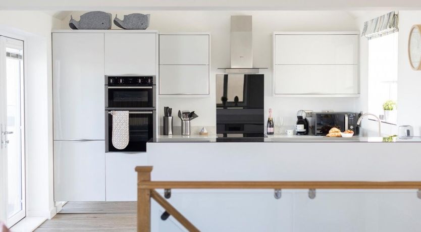 Photo of 4 Bed in Westward Ho