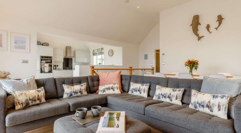 Photo of 4 Bed in Westward Ho