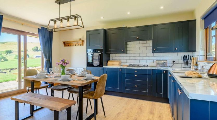 Photo of 2 Bed in Doldowlod