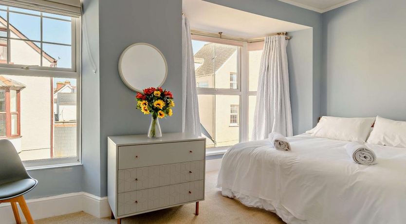 Photo of 5 Bed in Tenby