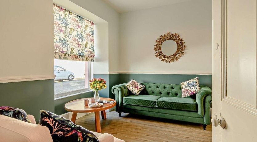 Photo of 5 Bed in Tenby