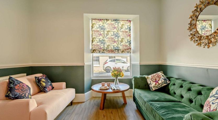 Photo of 5 Bed in Tenby