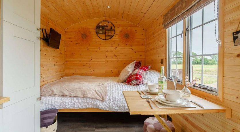 Photo of 1 Bed in Stapleton