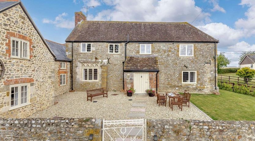 Photo of 3 Bed in Wootton Fitzpaine