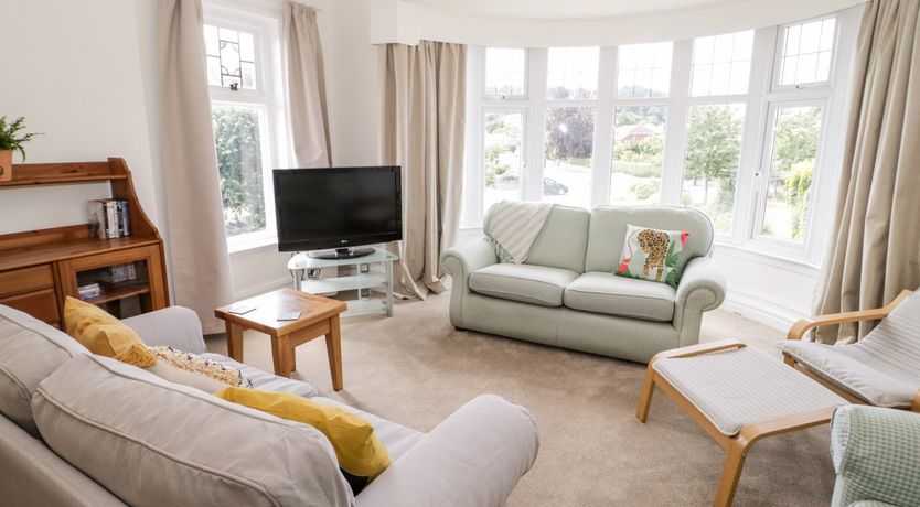 Photo of Seawinds 2a