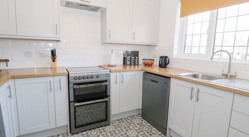 Photo of Seawinds 2a