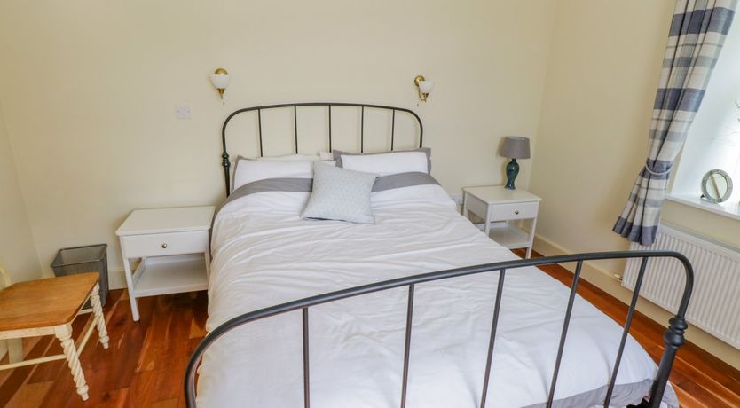 Photo of Carpenter’s Cottage