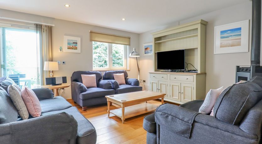 Photo of Swandown, 19 Poldon