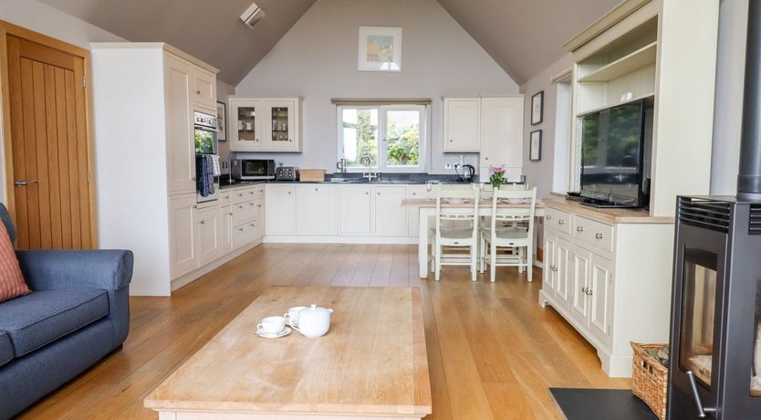 Photo of Swandown, 12 Kittwhistle