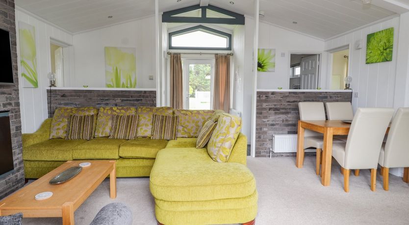 Photo of Honeysuckle Lodge