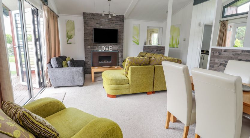 Photo of Honeysuckle Lodge