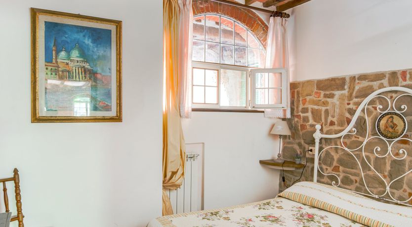 Photo of Tuscan Rustica