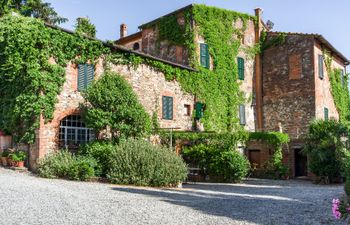 Tuscan Rustica Apartment