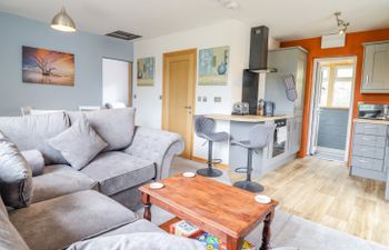 Bryn Hyfryd Holiday Cottage