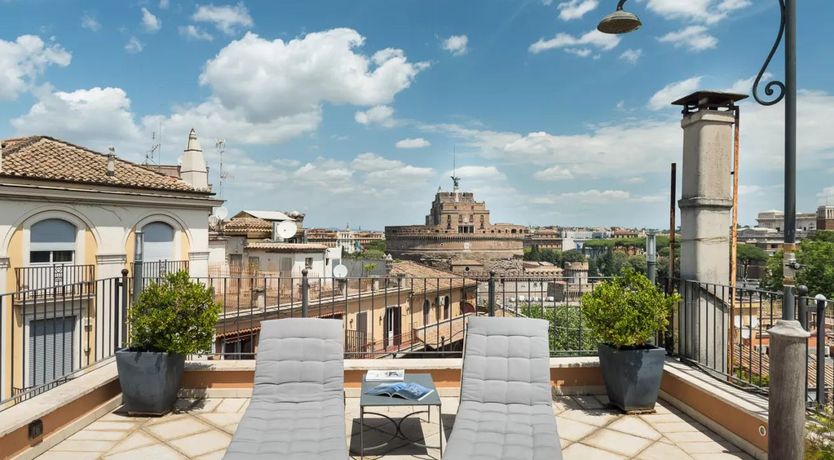 Photo of Key to the Eternal City