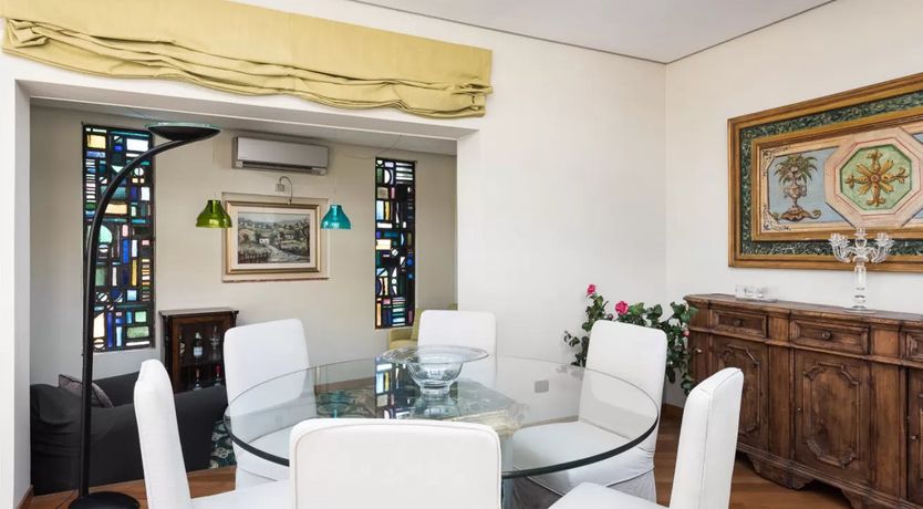 Photo of Key to the Eternal City