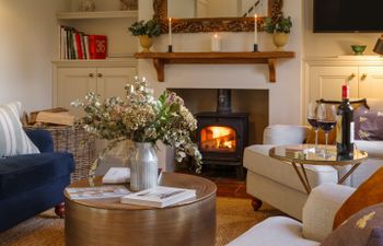 Voice of the Beehive Holiday Cottage