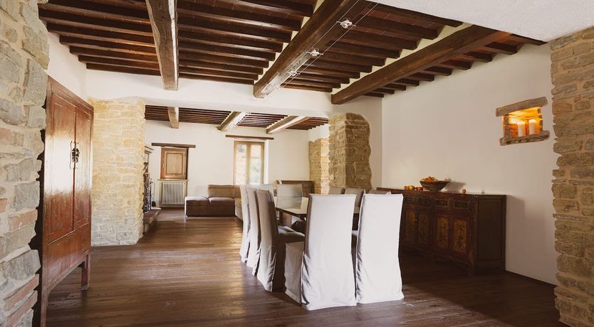 Photo of Arezzo Stone