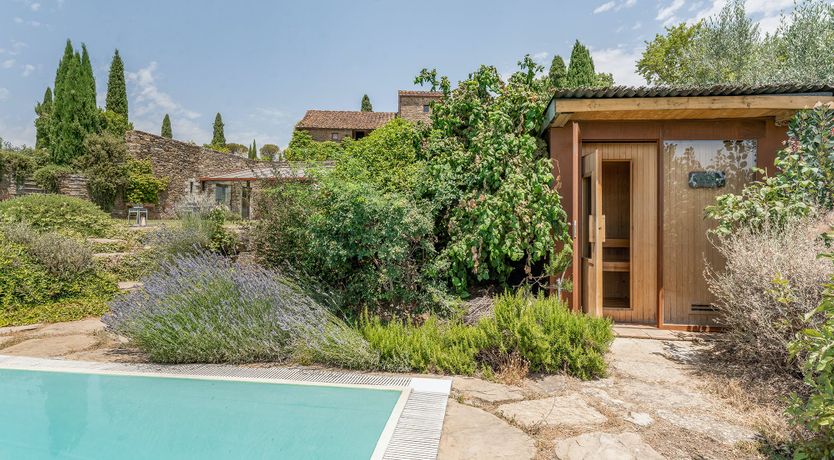 Photo of Arezzo Stone