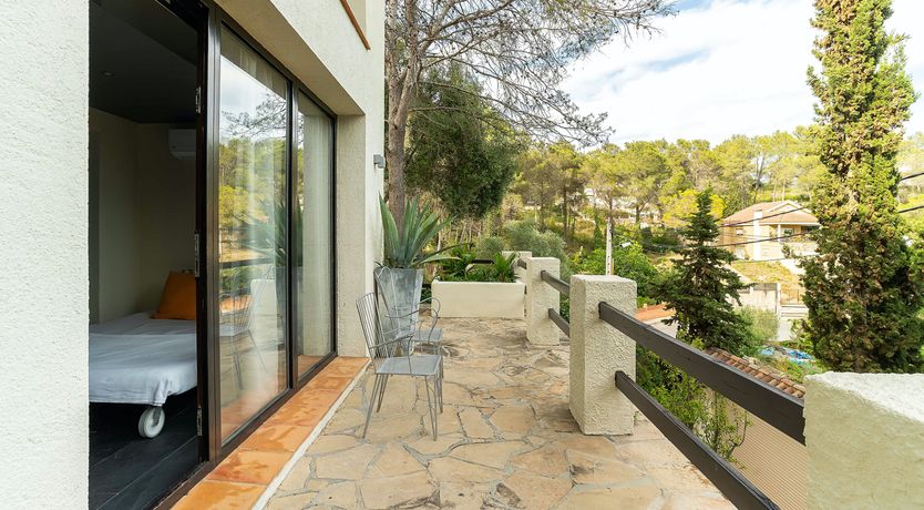 Photo of Five Star Beach Bar