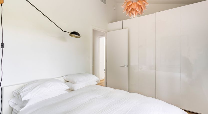 Photo of Straight Down the Middle