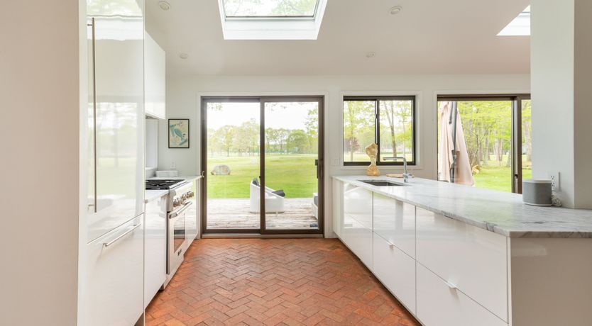 Photo of Straight Down the Middle