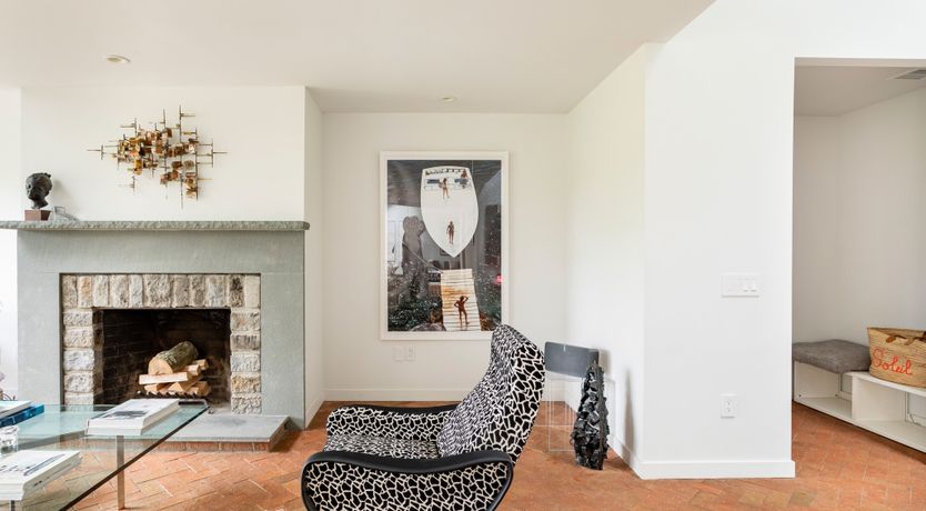 Photo of Straight Down the Middle