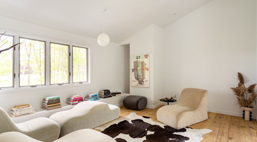 Photo of Straight Down the Middle