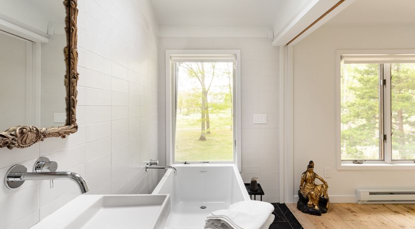 Photo of Straight Down the Middle