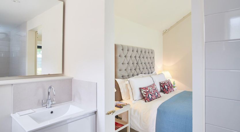 Photo of The Firecrest