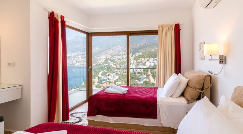 Photo of Sapphire Alpine