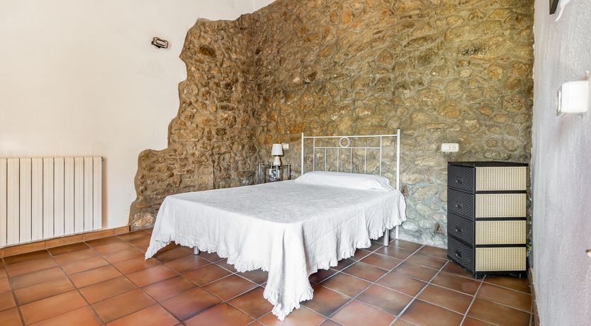 Photo of Stone & Barrel